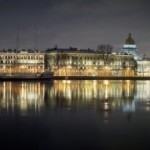 Таинственный покупатель приобрел здание на Адмиралтейской набережной в Санкт-Петербурге