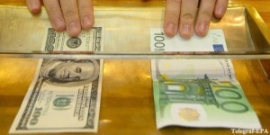 В Баку не продаются доллары и евро