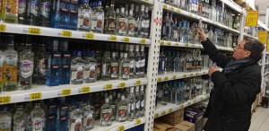 Хлопонин заверил, что в Новом году россияне смогут покупать алкоголь